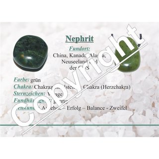 Nephrit / Jade Anhnger flacher Trommelstein ca. 30 x 20 mm in Tropfen Form mit Bohrung: ca. 2,5 mm