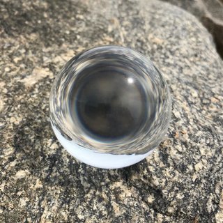 Glaskugel Kristallkugel Wahrsagerkugel Feng Shui Kugel schöne klare Qualität mit Glas Ständer