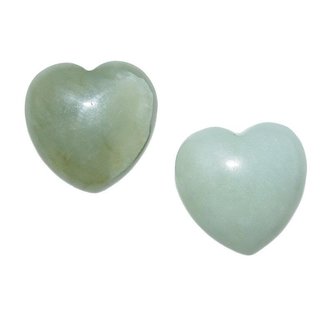 Neue Jade Herz klein schöne bauchige Form ca. 25x25x13 mm als Handschmeichler