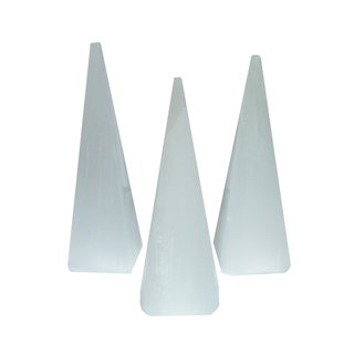 Selenit lange Pyramide mit gesägter Spitze ca. 90 mm x 35 mm
