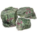 Rubin Zoisit Rohstein gute Quailität mit Rubin faustgroß 1 - 1,5 kg ca. 10 - 15 cm